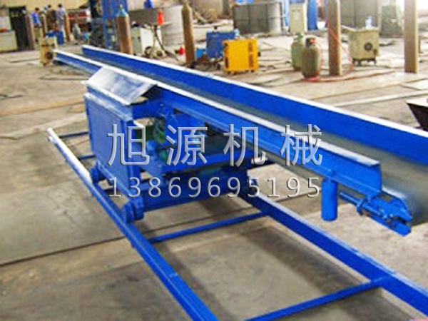  水泥管喂料機(jī)